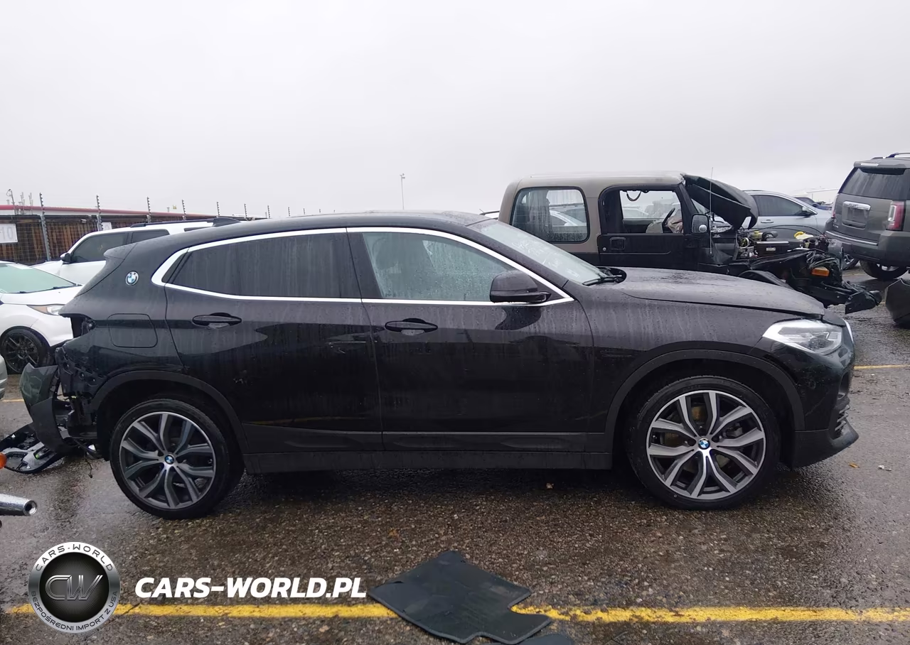 2018 BMW X2 xDrive28I VIN:WBXYJ5C39JEF71404 - 14