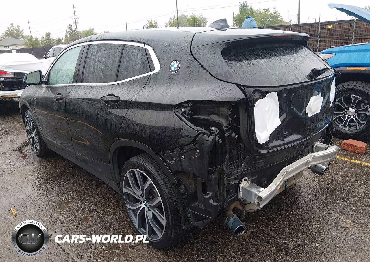 2018 BMW X2 xDrive28I VIN:WBXYJ5C39JEF71404 - 3