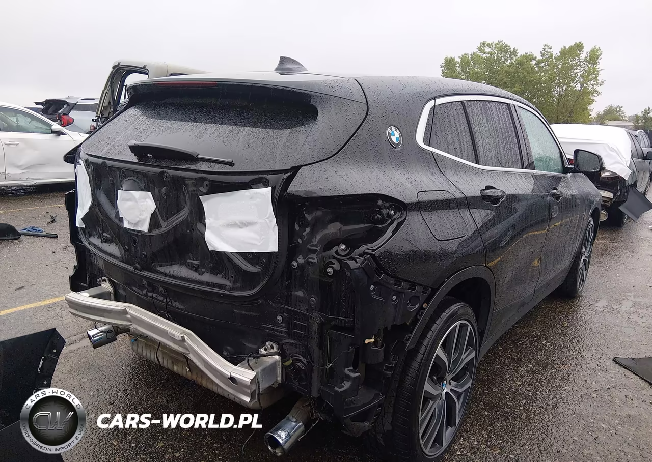 2018 BMW X2 xDrive28I VIN:WBXYJ5C39JEF71404 - 4