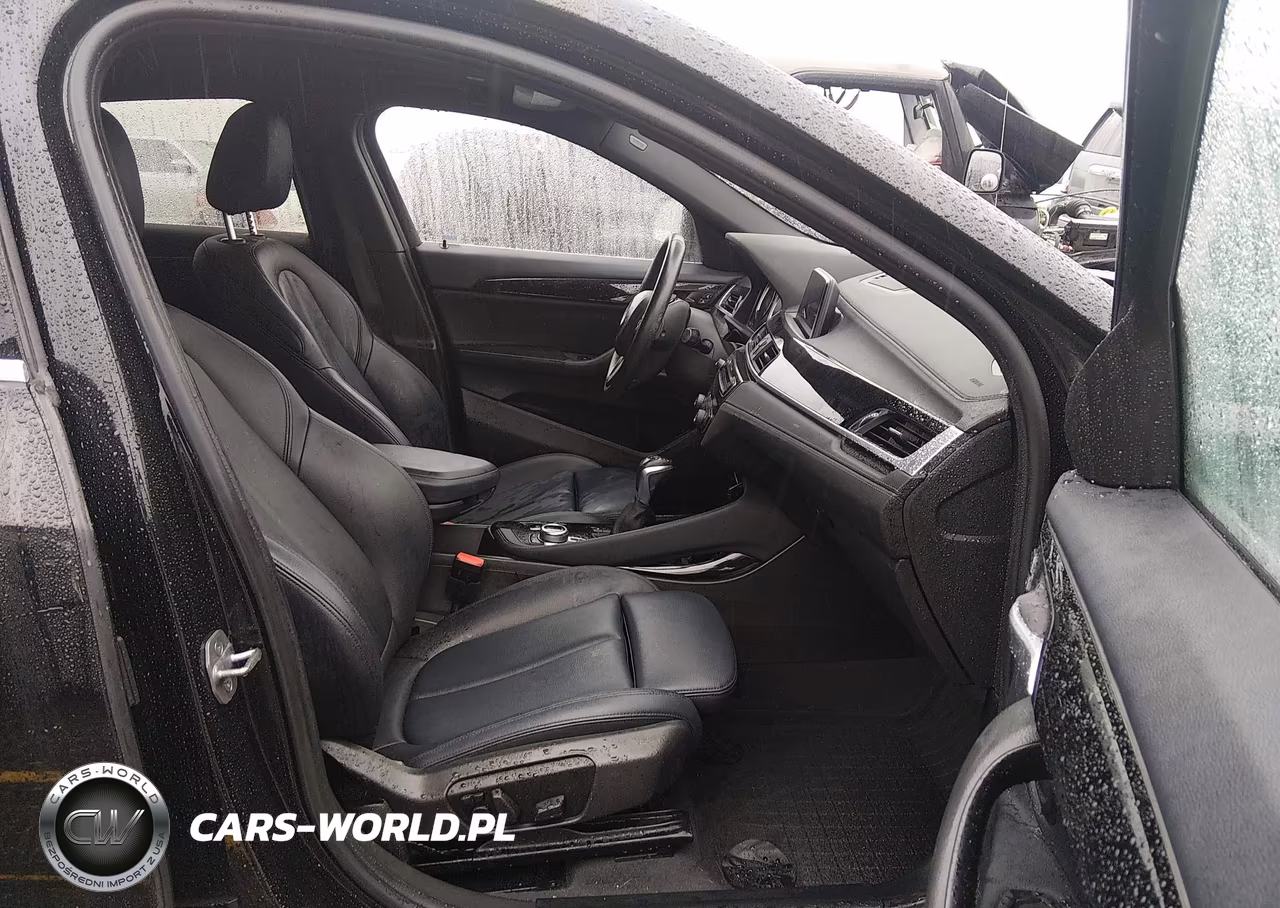 2018 BMW X2 xDrive28I VIN:WBXYJ5C39JEF71404 - 5