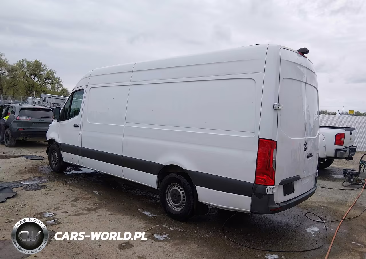 2020 Mercedes-Benz Sprinter 2500 High Roof V6 VIN:W1W4ECHY5LT039611 - 3