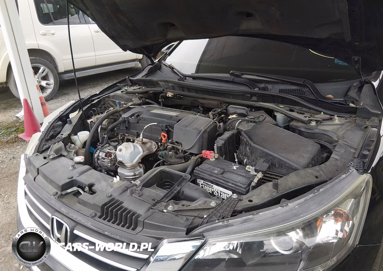 2014 Honda Accord Sport VIN:1HGCR2F58EA216151 - 10