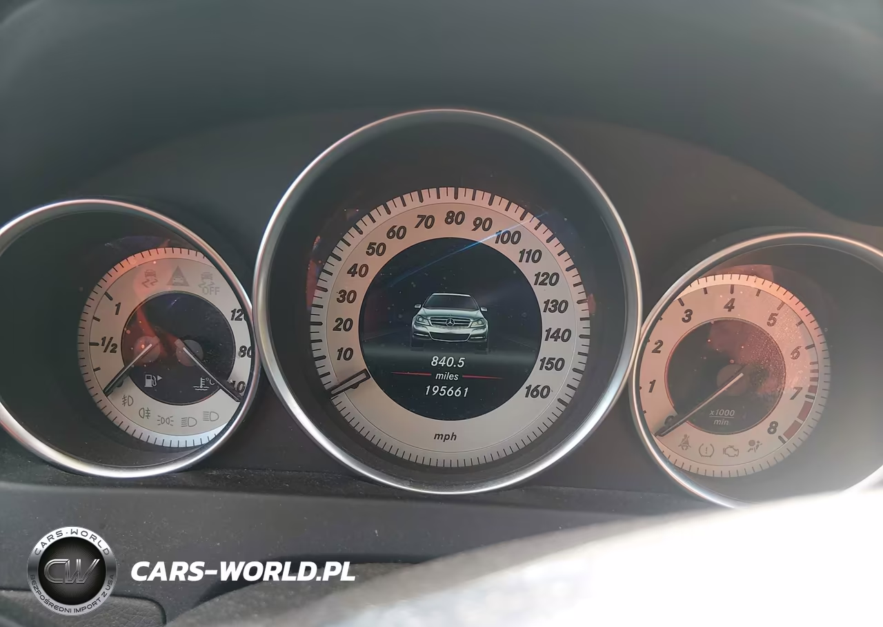 2013 Mercedes-Benz C 300 Luxury 4Matic VIN:WDDGF8AB8DR287087 - 7