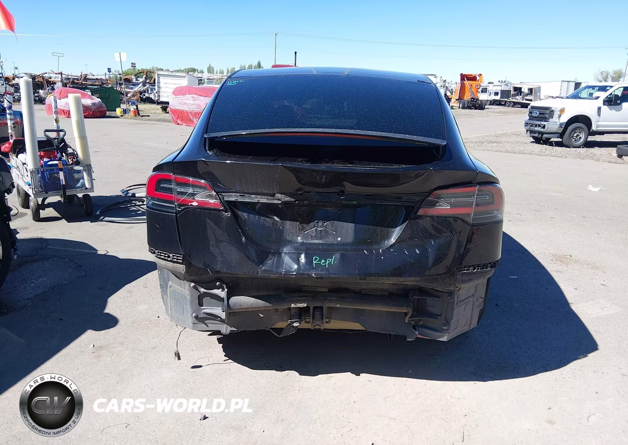 2018 Tesla Model X 100D-75D-P100D VIN:5YJXCBE26JF112171 - 16