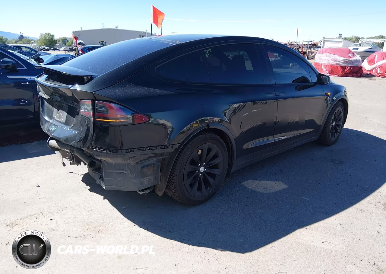 2018 Tesla Model X 100D-75D-P100D VIN:5YJXCBE26JF112171 - 4