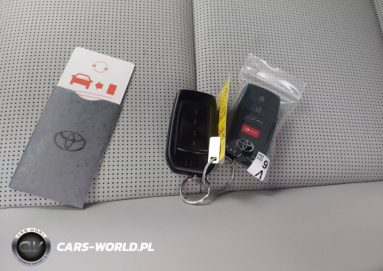 2026 Toyota Rav4 Xle Premium VIN:2T36DRBV4TC001813 - 11