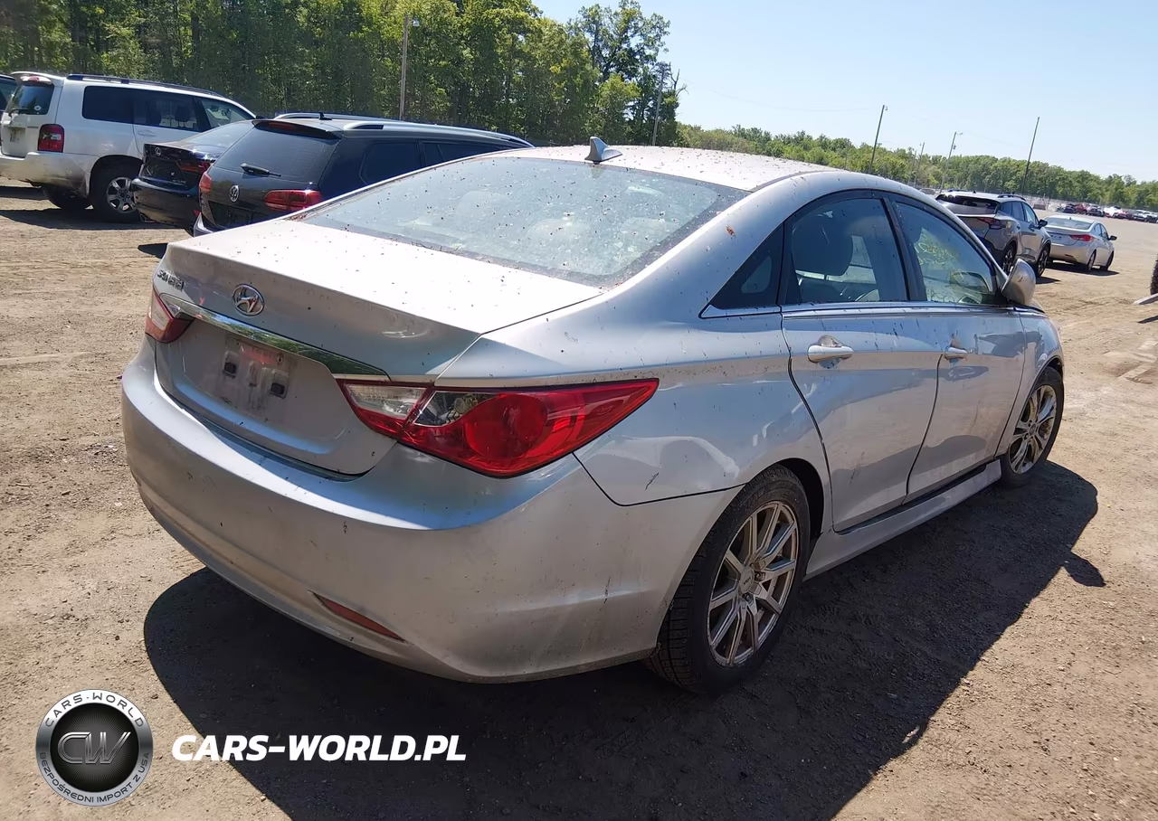 2011 Hyundai Sonata Gls VIN:5NPEB4AC2BH050159 - 4