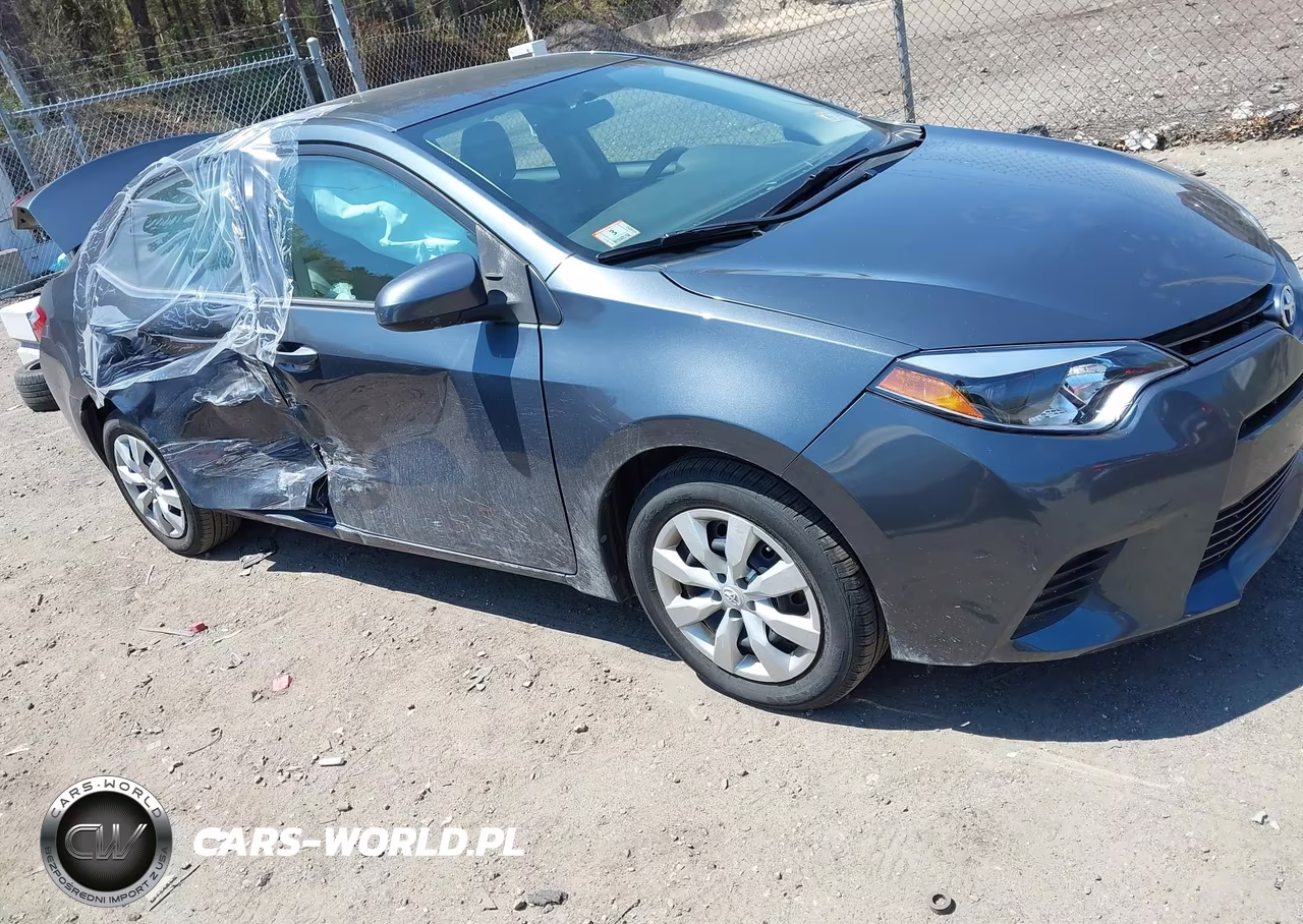 2015 Toyota Corolla Le – zdjęcie 1 z 16