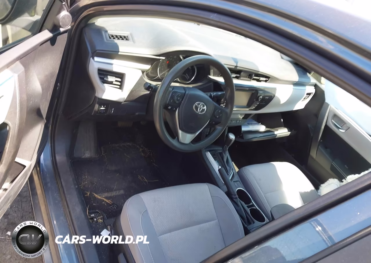 2015 Toyota Corolla Le VIN:2T1BURHE4FC327579 - 5