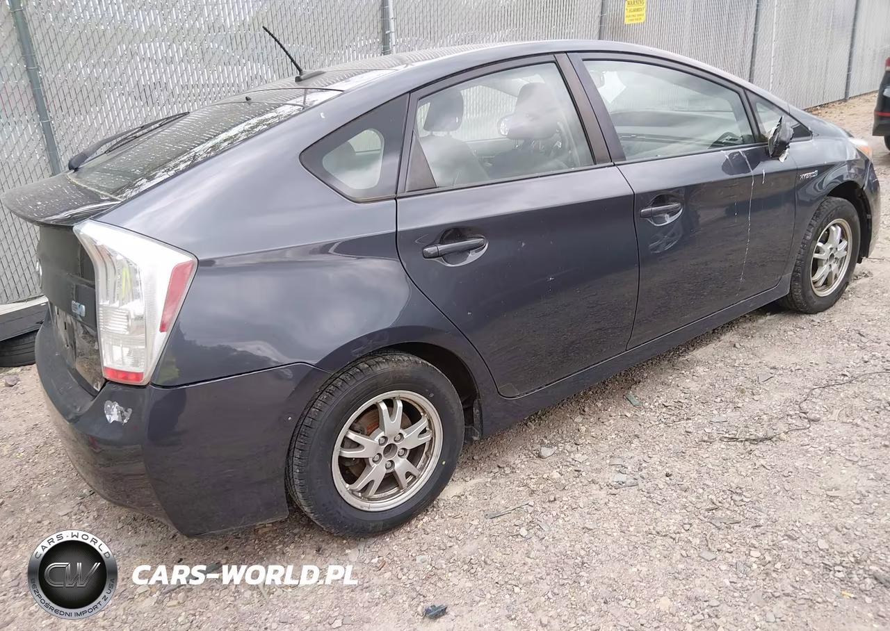 2010 Toyota Prius Iv VIN:JTDKN3DU7A1311753 - 4