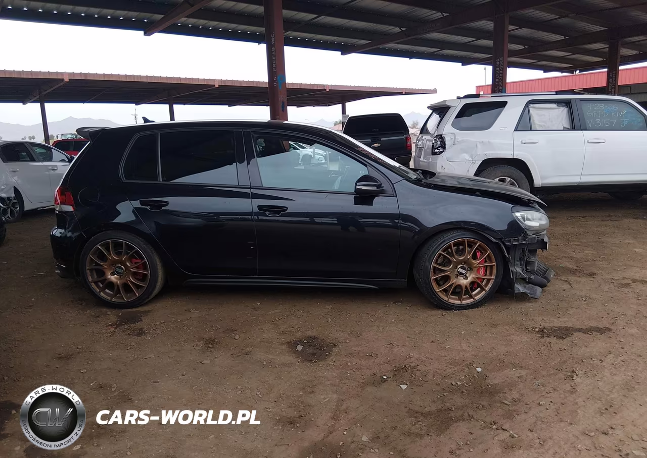 2010 Volkswagen Gti 4-Door VIN:WVWHD7AJ4AW354559 - 12
