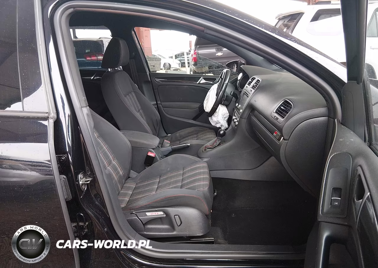 2010 Volkswagen Gti 4-Door VIN:WVWHD7AJ4AW354559 - 5