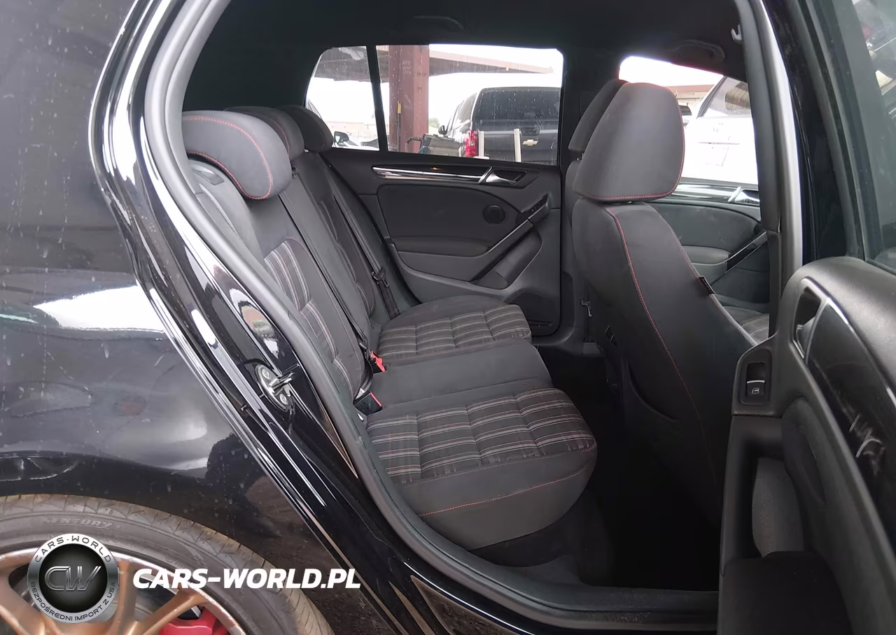 2010 Volkswagen Gti 4-Door VIN:WVWHD7AJ4AW354559 - 8