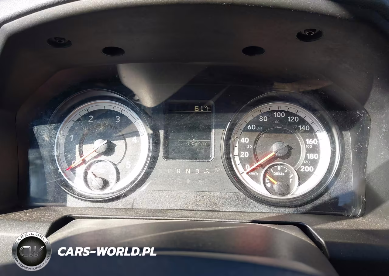 RAM 1500 ST VIN:1C6RR7FM4FS682255 - 7
