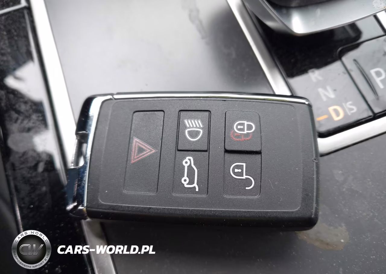 2026 Land Rover Range Rover Velar P250 S VIN:SALYJ2EX8TA820125 - 11