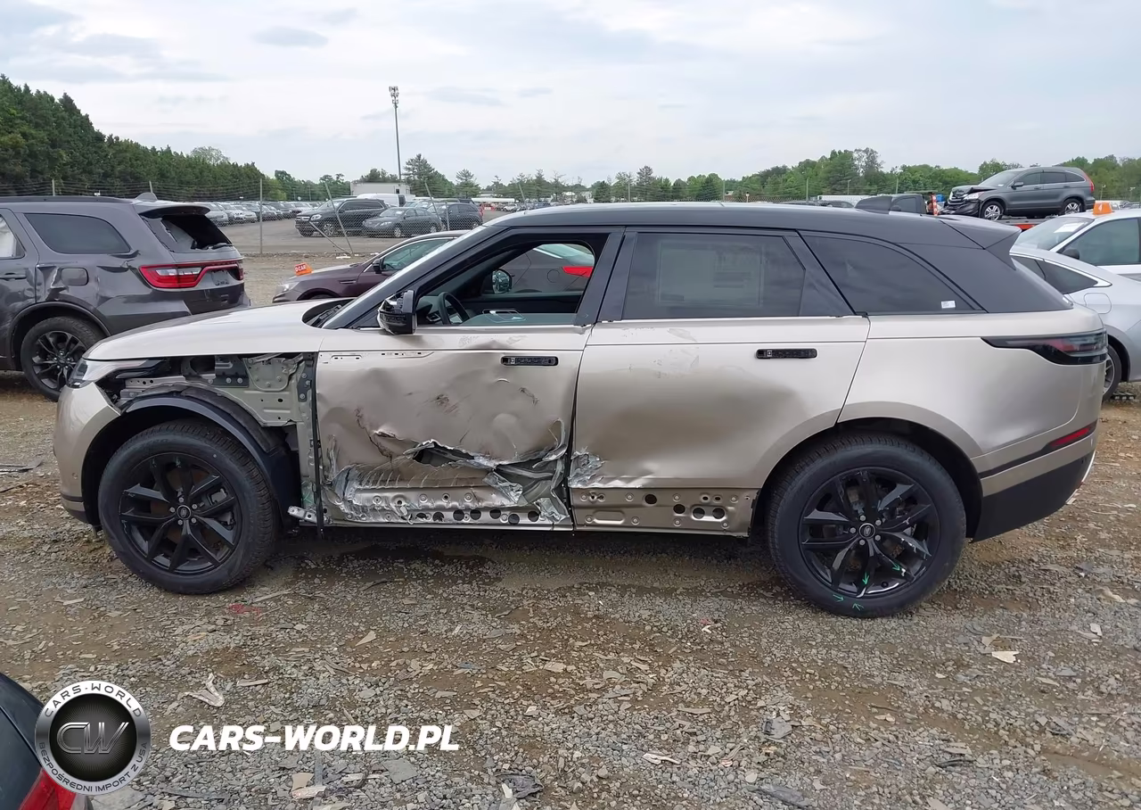 2026 Land Rover Range Rover Velar P250 S VIN:SALYJ2EX8TA820125 - 15