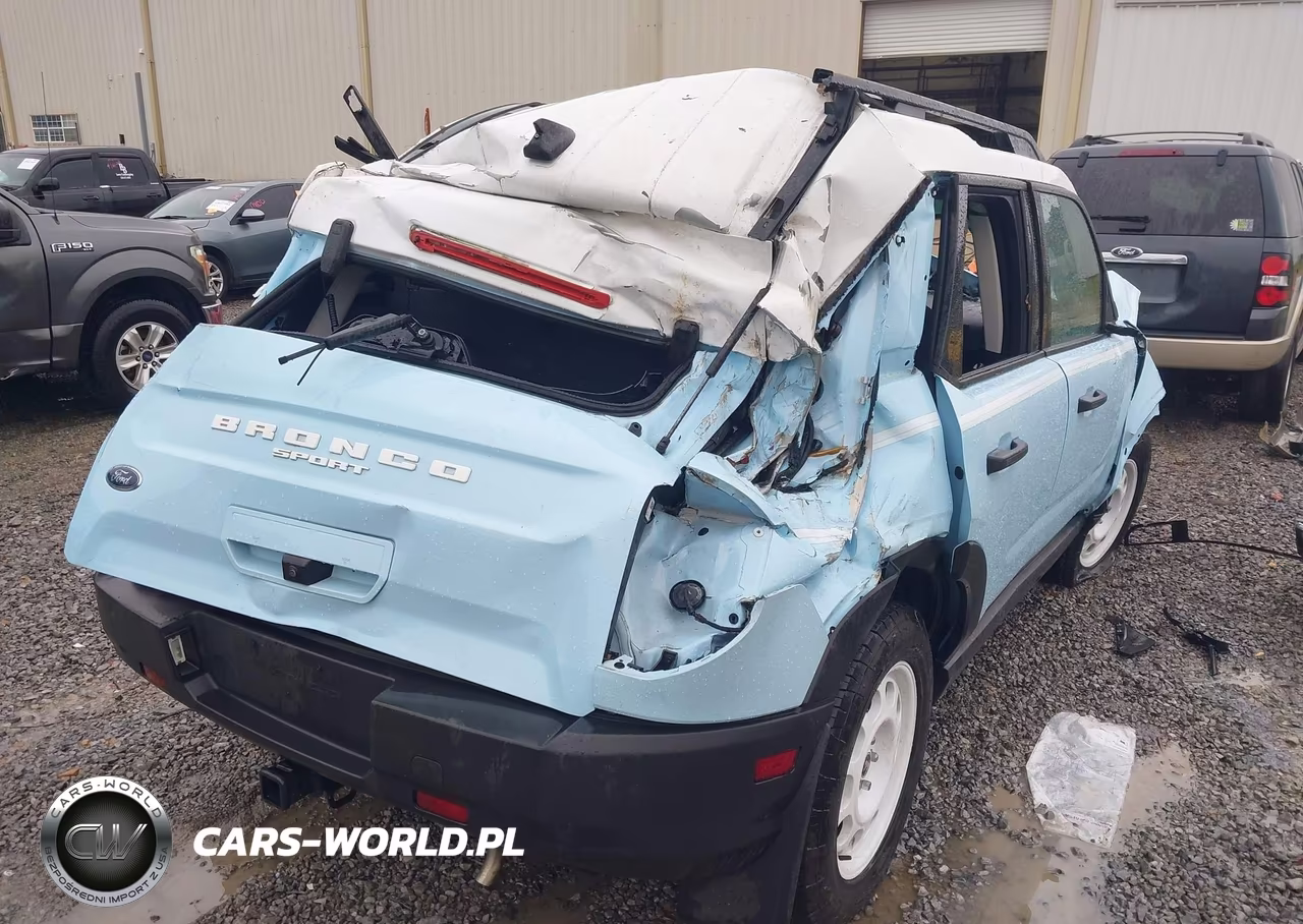 2023 Ford Bronco Sport Heritage VIN:3FMCR9G67PRD07852 - 4
