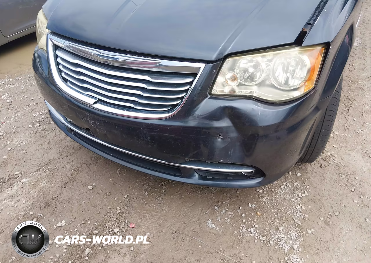 2014 Chrysler Town & Country Touring VIN:2C4RC1BG9ER246475 - 6