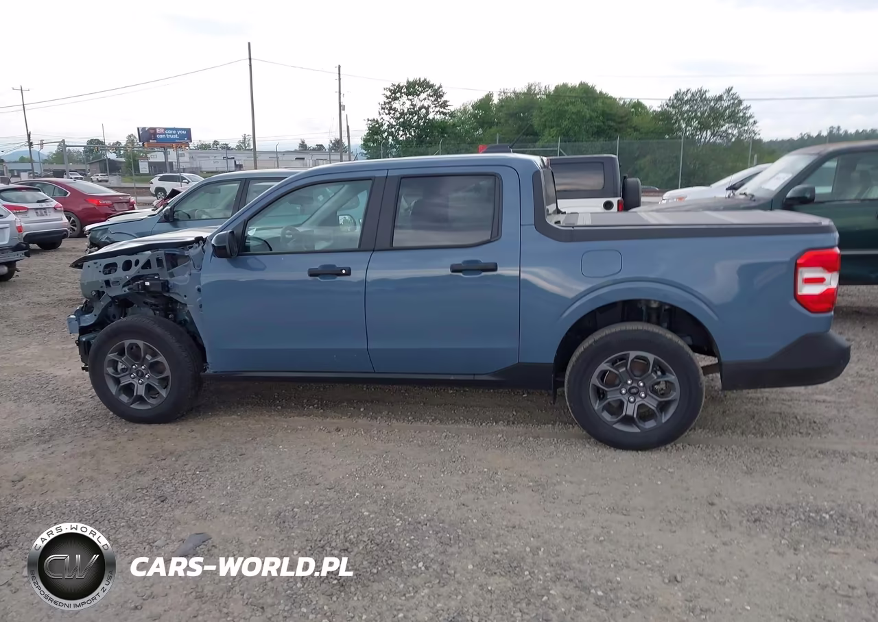 2025 Ford Maverick Xlt VIN:3FTTW8J37SRB49690 - 14