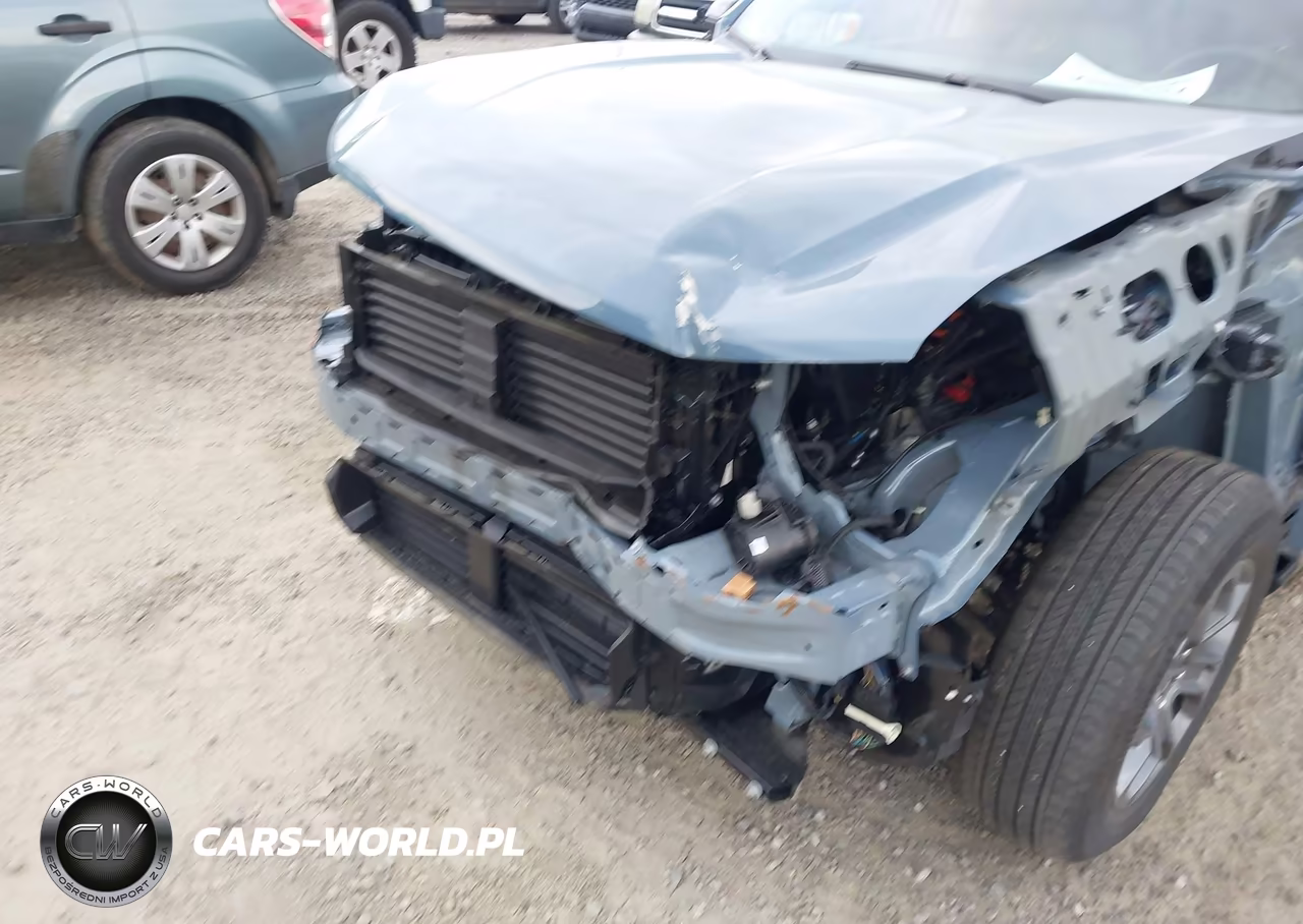 2025 Ford Maverick Xlt VIN:3FTTW8J37SRB49690 - 6