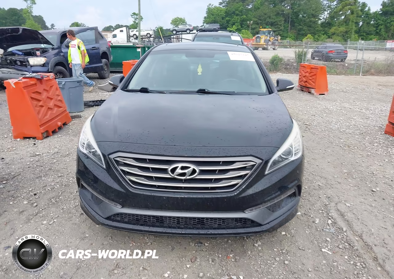 2016 Hyundai Sonata Limited VIN:5NPE34AF6GH408328 - 12