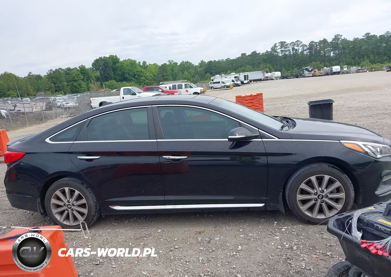 2016 Hyundai Sonata Limited VIN:5NPE34AF6GH408328 - 13