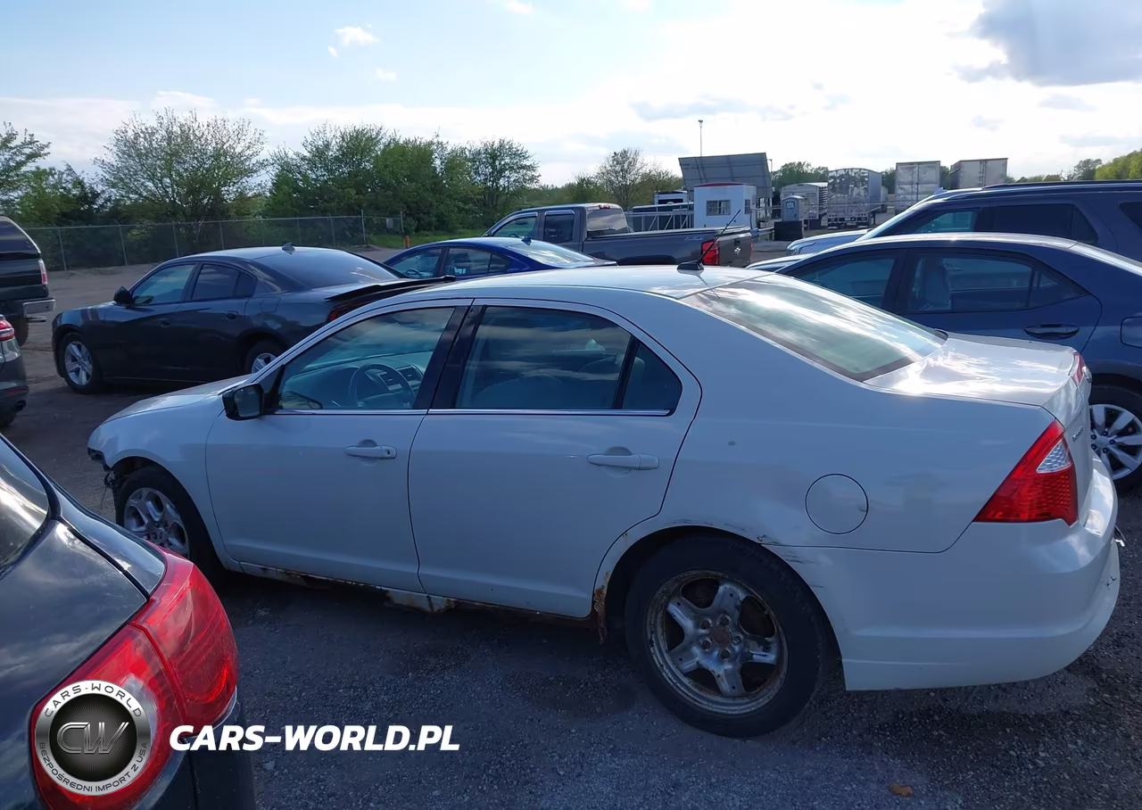 2011 Ford Fusion Se VIN:3FAHP0HA9BR196122 - 14