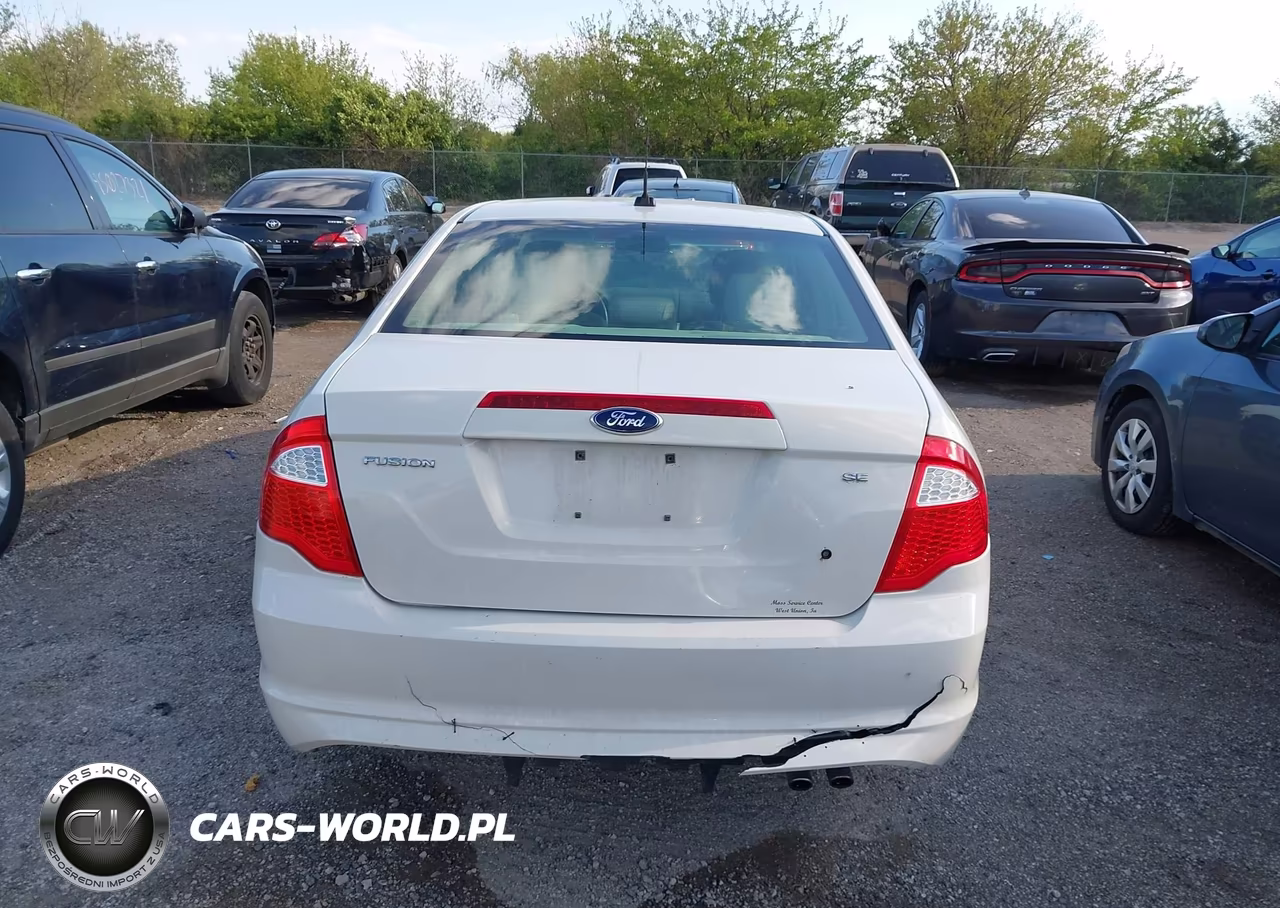 2011 Ford Fusion Se VIN:3FAHP0HA9BR196122 - 16