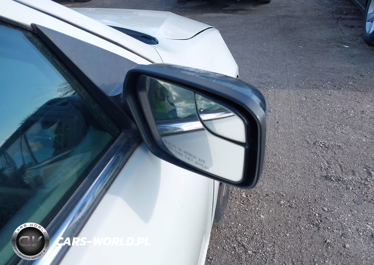 2011 Ford Fusion Se VIN:3FAHP0HA9BR196122 - 5
