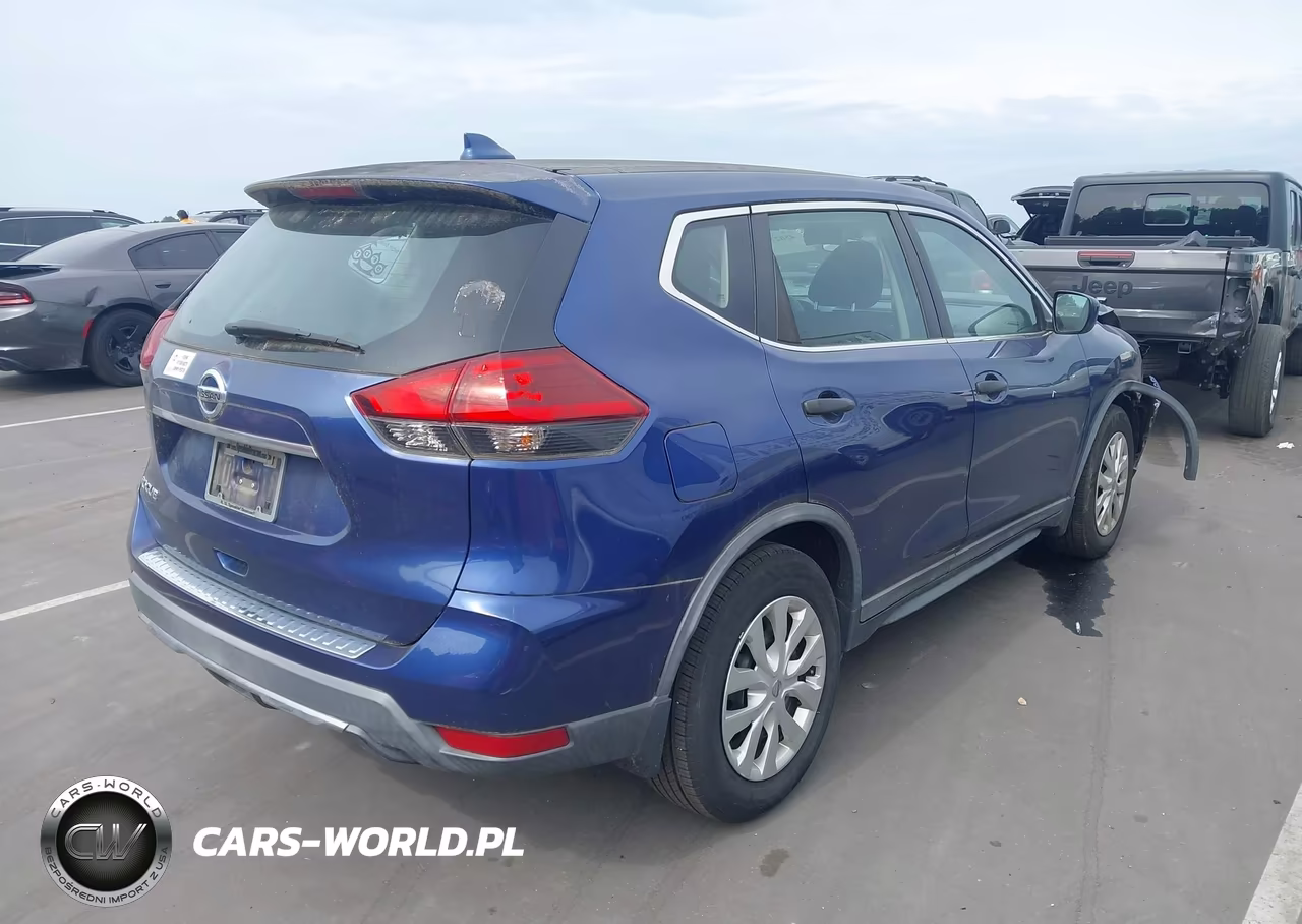 2018 Nissan Rogue S VIN:KNMAT2MT7JP558349 - 4
