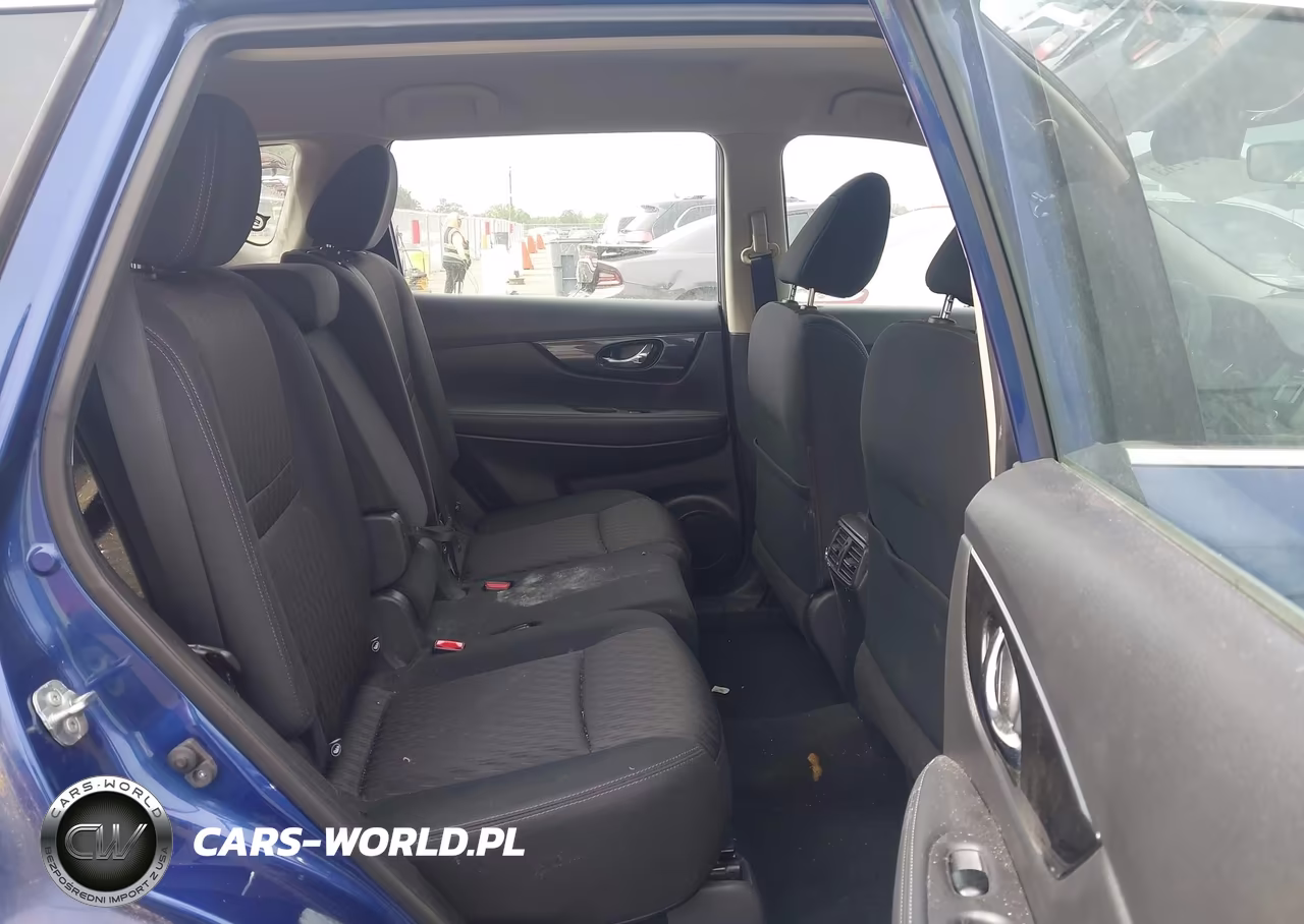 2018 Nissan Rogue S VIN:KNMAT2MT7JP558349 - 8