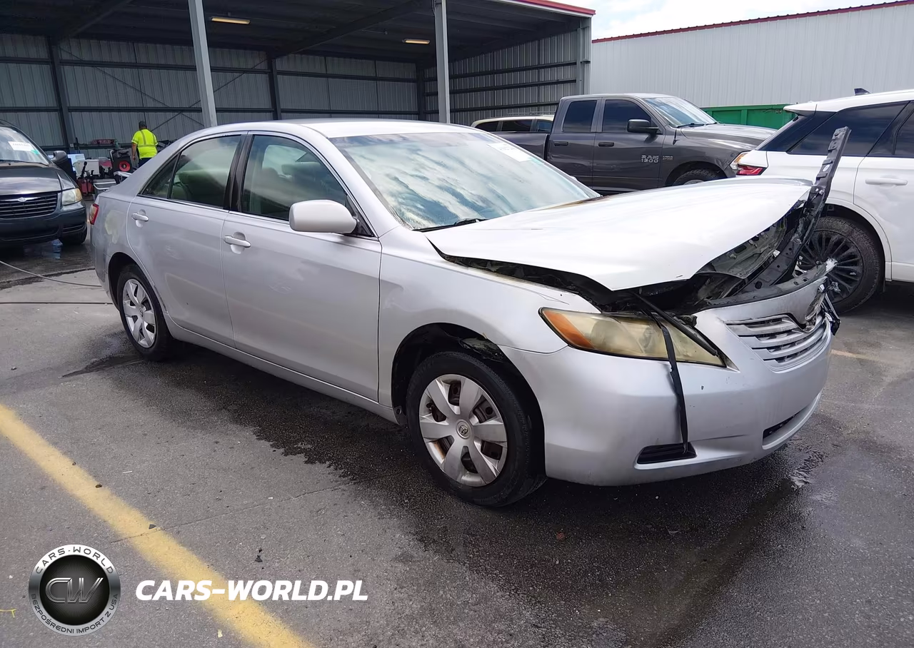 2008 Toyota Camry Le – zdjęcie 1 z 11