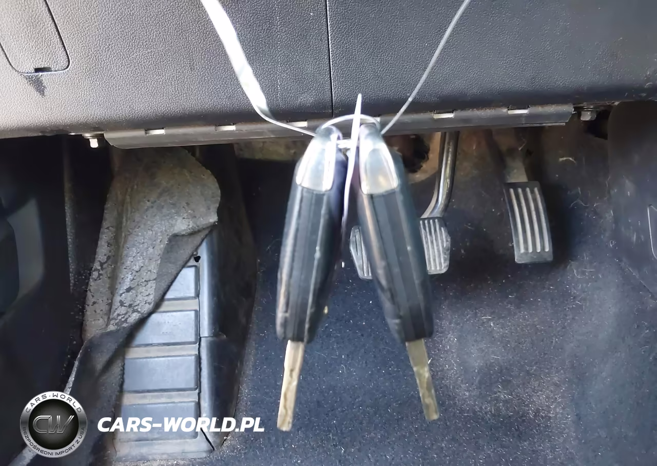 2020 Ford Escape S VIN:1FMCU0F68LUA25198 - 11