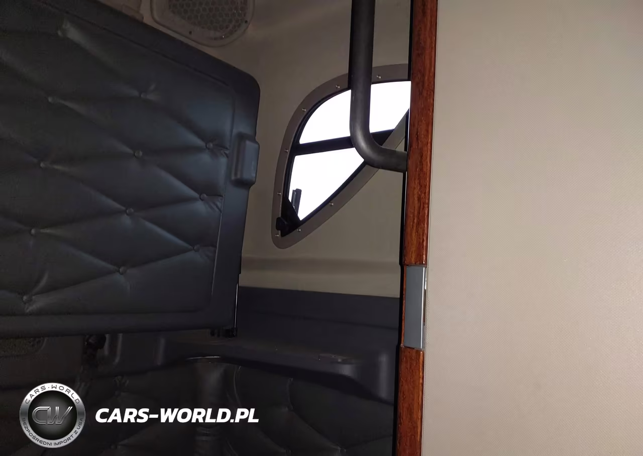 2017 Freightliner Cascadia 125 VIN:3AKJGLDR3HSJJ8481 - 12