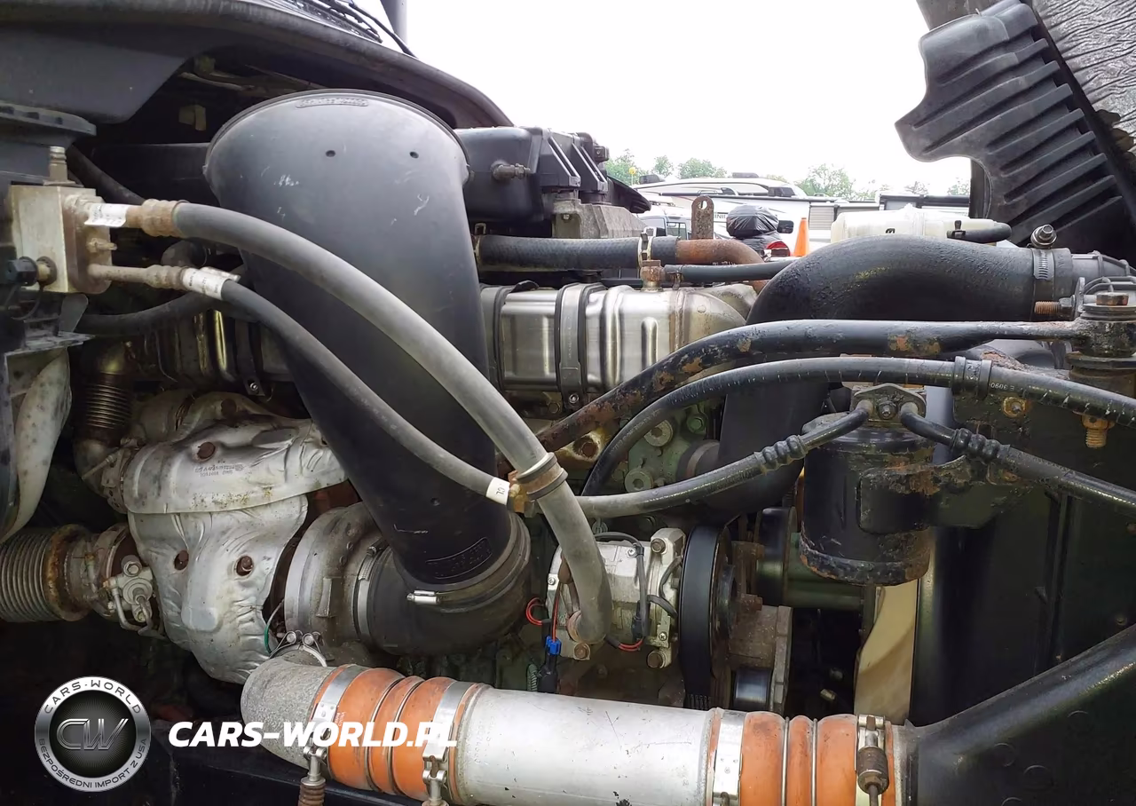 2017 Freightliner Cascadia 125 VIN:3AKJGLDR3HSJJ8481 - 18