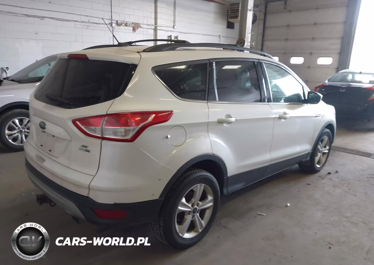 2015 Ford Escape Se VIN:1FMCU9G97FUC48348 - 4