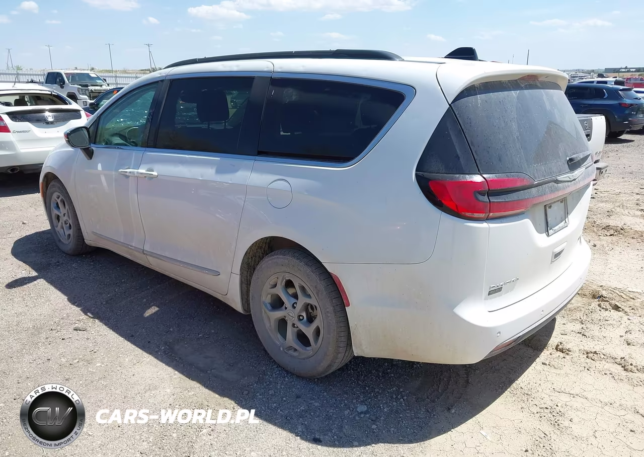 2023 Chrysler Pacifica Limited VIN:2C4RC1GG7PR529260 - 3