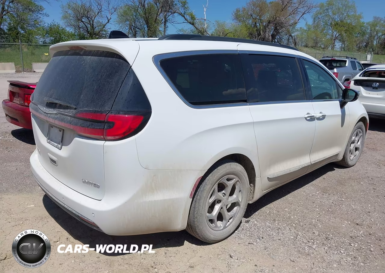 2023 Chrysler Pacifica Limited VIN:2C4RC1GG7PR529260 - 4