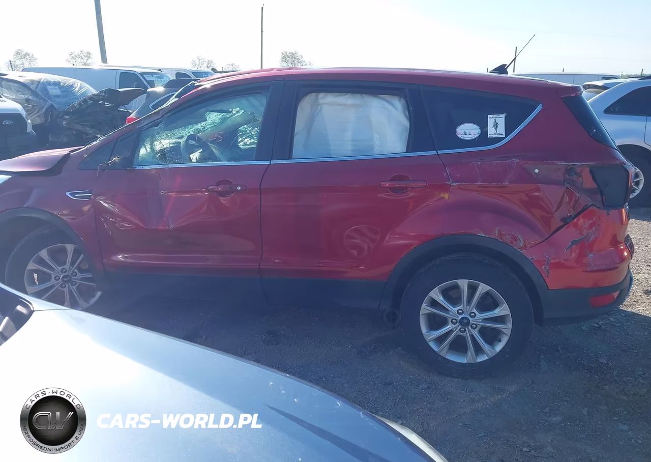 2019 Ford Escape Se VIN:1FMCU9GD0KUB44203 - 14