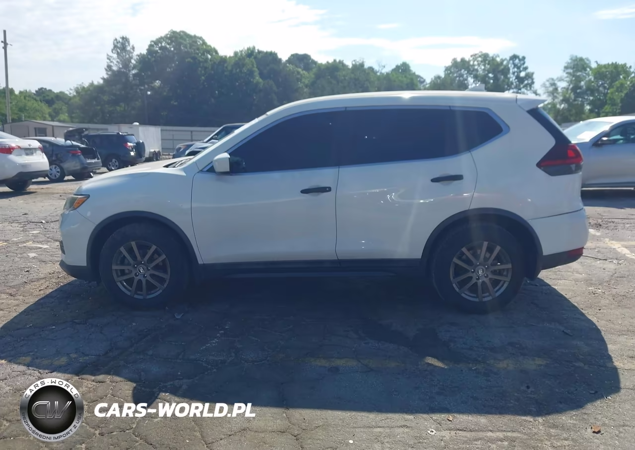 2018 Nissan Rogue S VIN:5N1AT2MT1JC772319 - 14