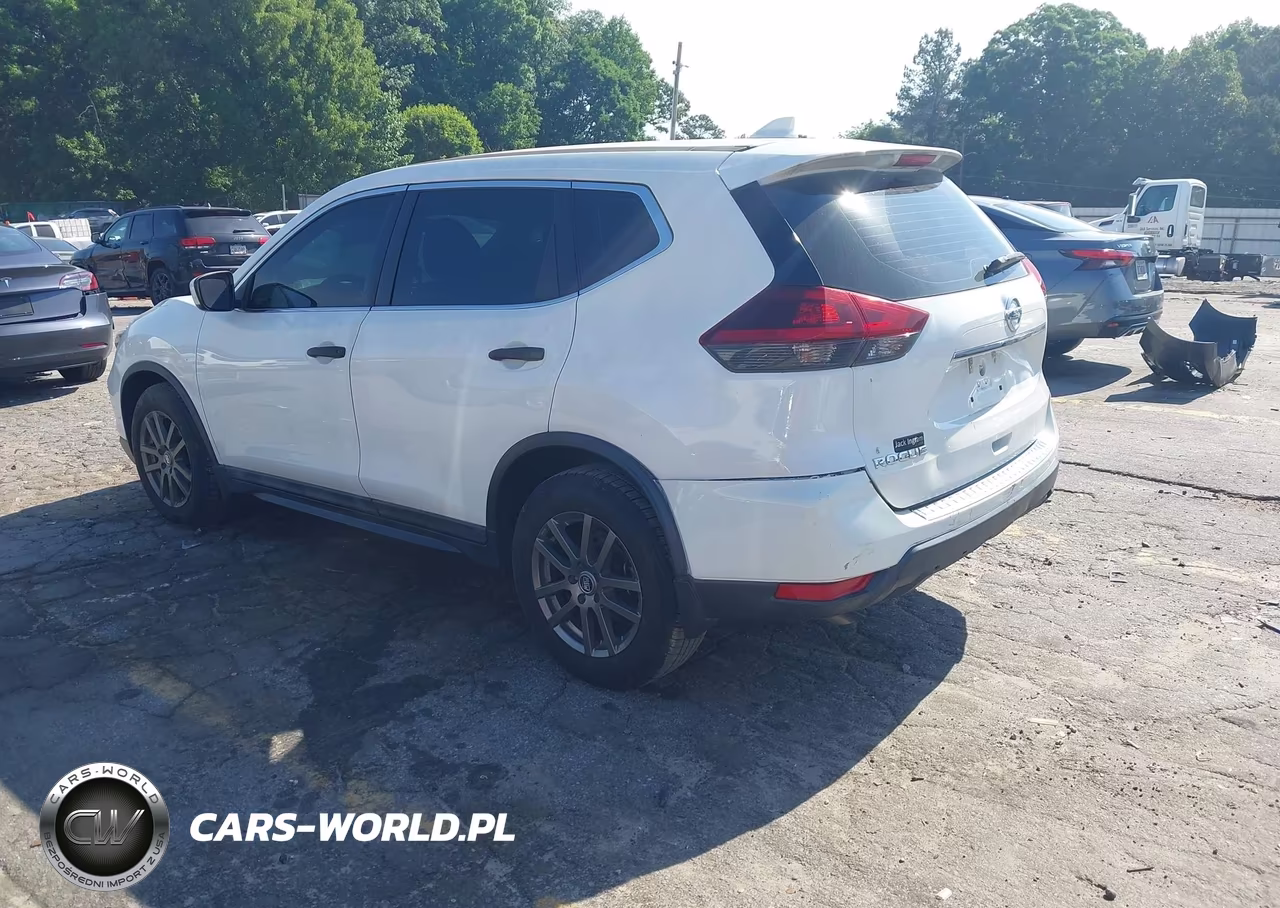 2018 Nissan Rogue S VIN:5N1AT2MT1JC772319 - 3