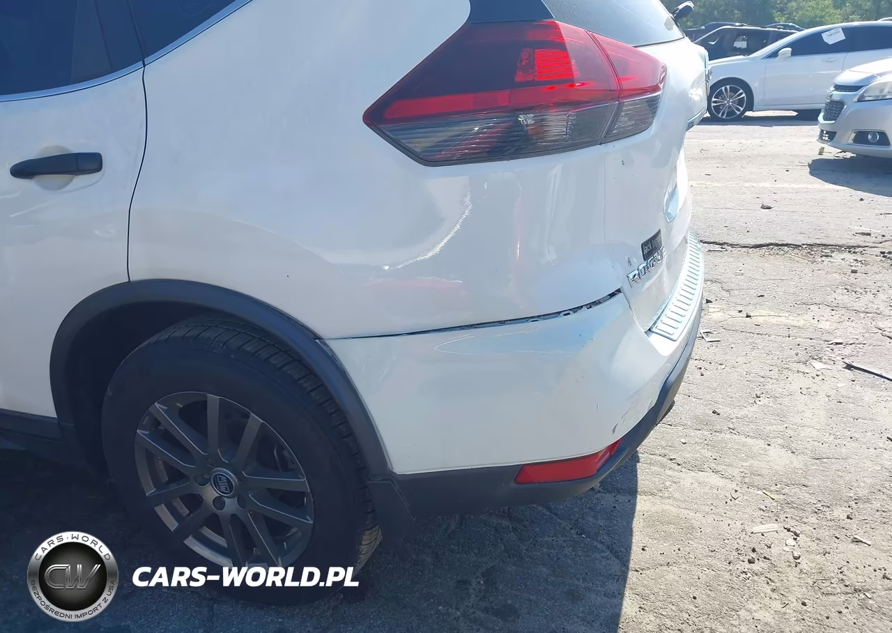 2018 Nissan Rogue S VIN:5N1AT2MT1JC772319 - 6