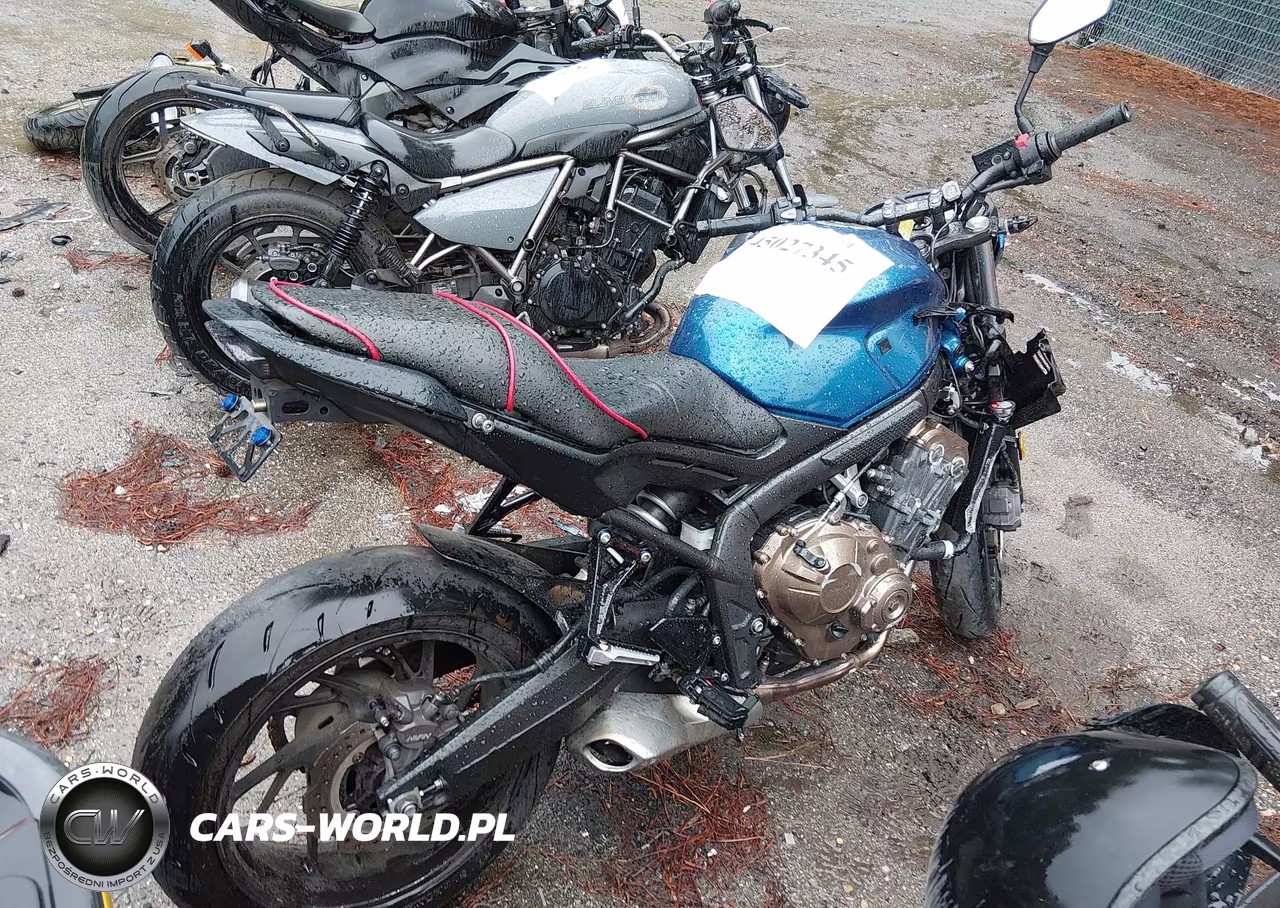2018 Honda Cb650 F VIN:MLHRC7510J5000476 - 4