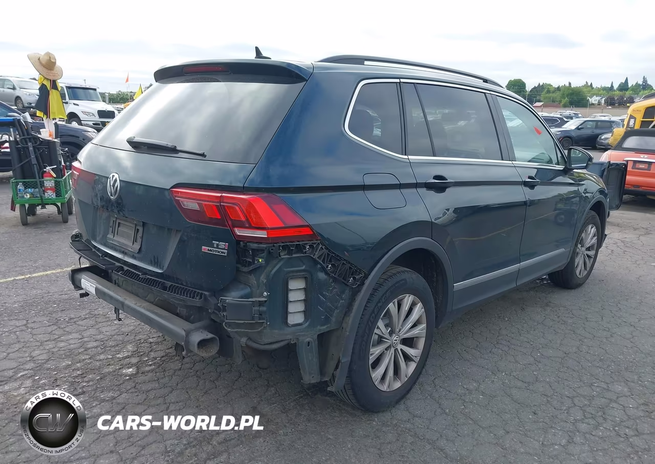 2018 Volkswagen Tiguan 2.0T Se-2.0T Sel VIN:3VV2B7AXXJM114658 - 4