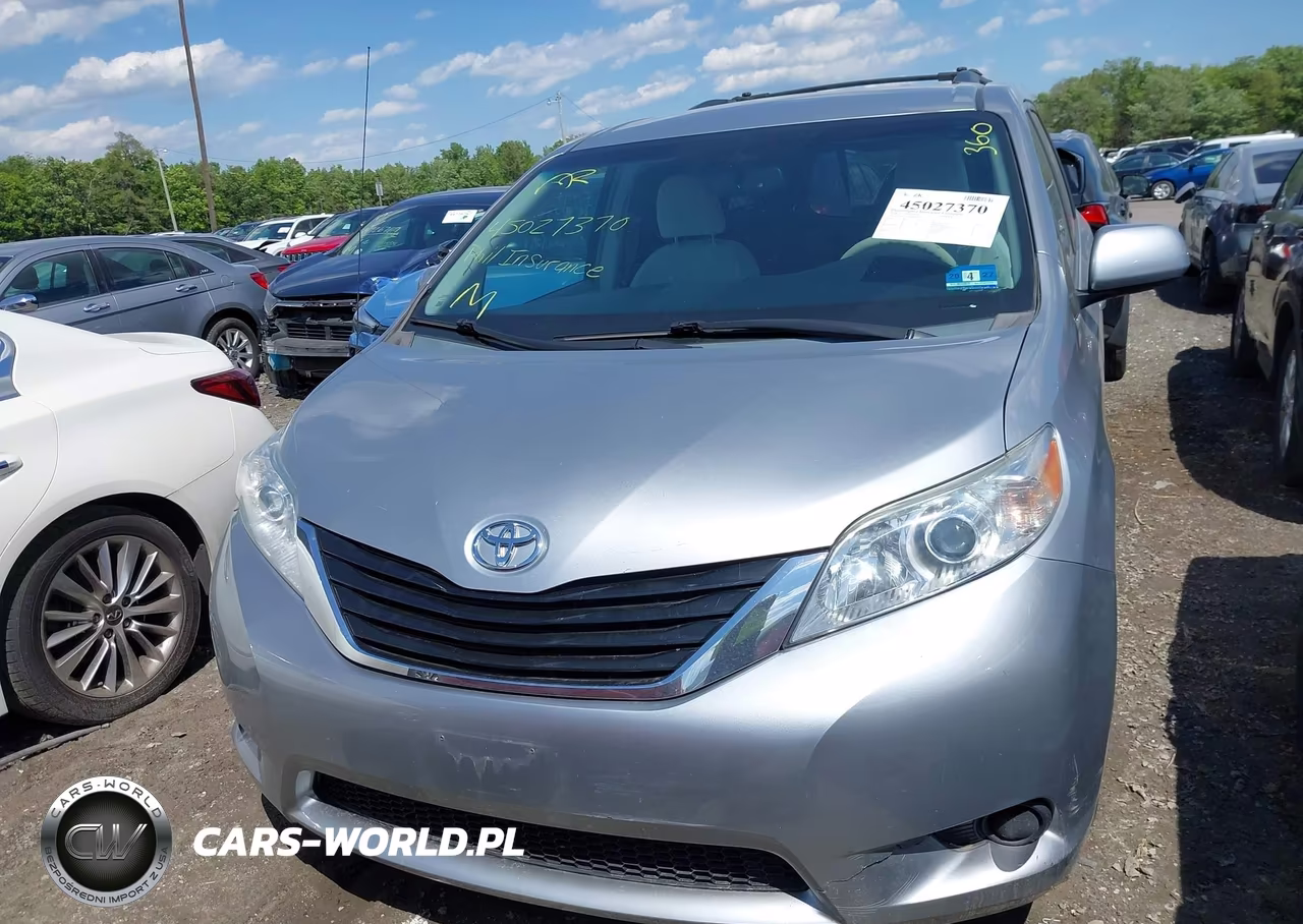 2014 Toyota Sienna Le V6 8 Passenger VIN:5TDKK3DC7ES468739 - 12