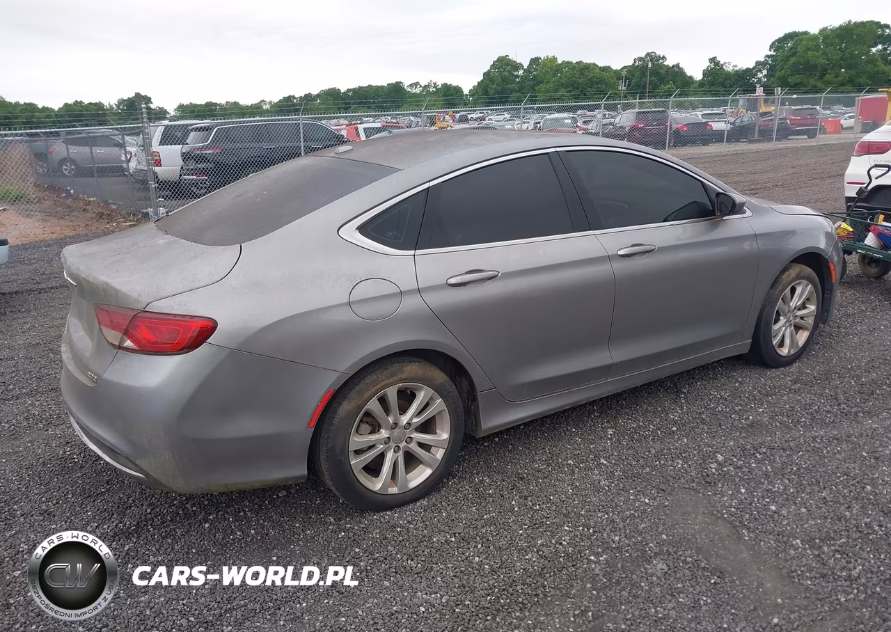 2015 Chrysler 200 Limited VIN:1C3CCCAB8FN631178 - 4