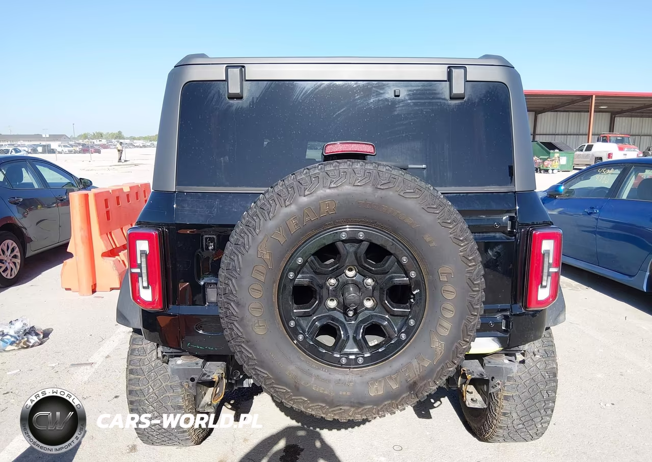 2023 Ford Bronco Wildtrak VIN:1FMEE5DP1PLB32586 - 6