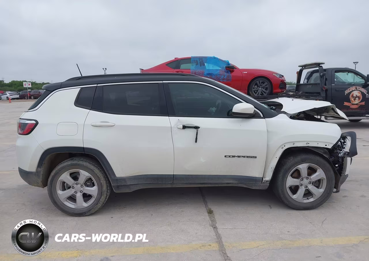 2018 Jeep Compass Latitude Fwd VIN:3C4NJCBB5JT268016 - 14