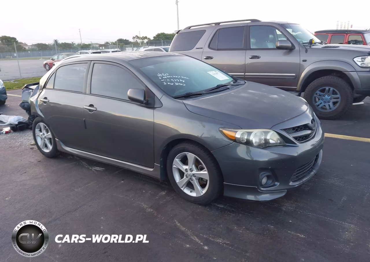 2013 Toyota Corolla S – zdjęcie 1 z 17