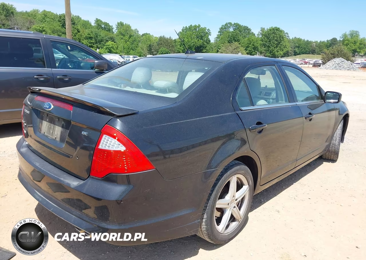 2011 Ford Fusion Se VIN:3FAHP0HA6BR158976 - 4